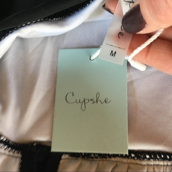 NWT Cupshe Keep Secrets Black One Piece Swimsuit - Picture 6 of 8